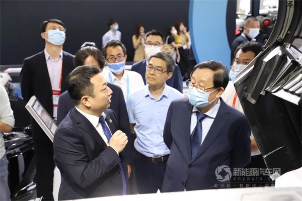 亿华通