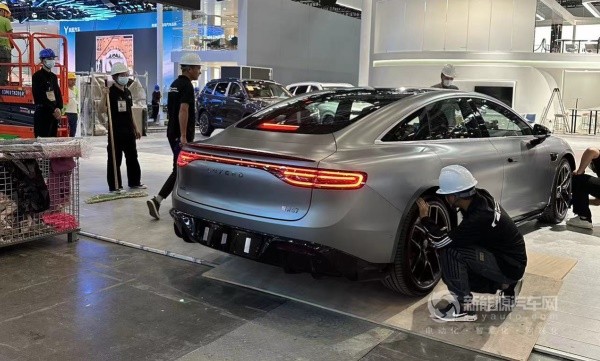 智界S7