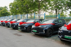 创维超充车辆交付仪式暨参观座谈会在南京成功举行