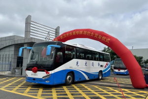助力绿色通勤，武汉开沃向武汉光大通勤交付纯电动公路客车