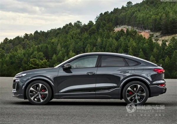 奥迪Q6 Sportback e-tron