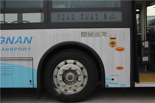 南京金龙NJL6129BEV33公交车（纯电动10-47座）